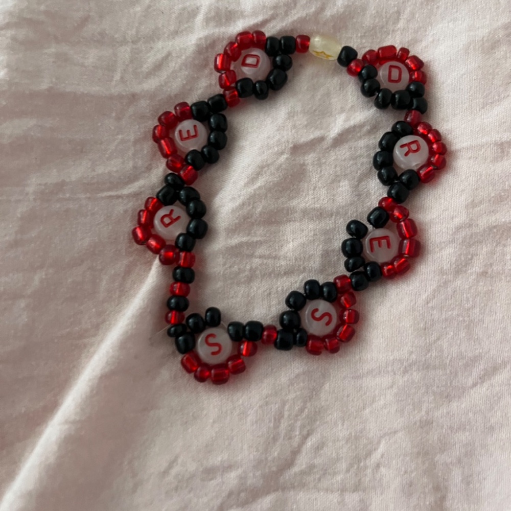 Friendship Bracelets - Picture 4 of 10